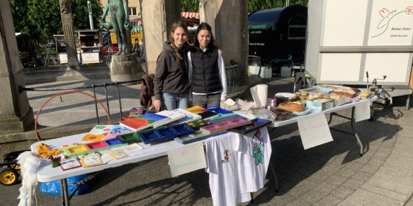 Fichte rennt-AK auf dem Markt