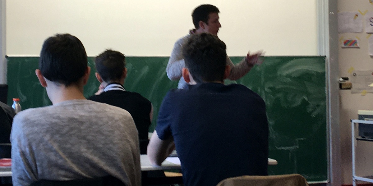 Lernen mit Zeitzeugen: K2-Geschichte-bili-Kurs