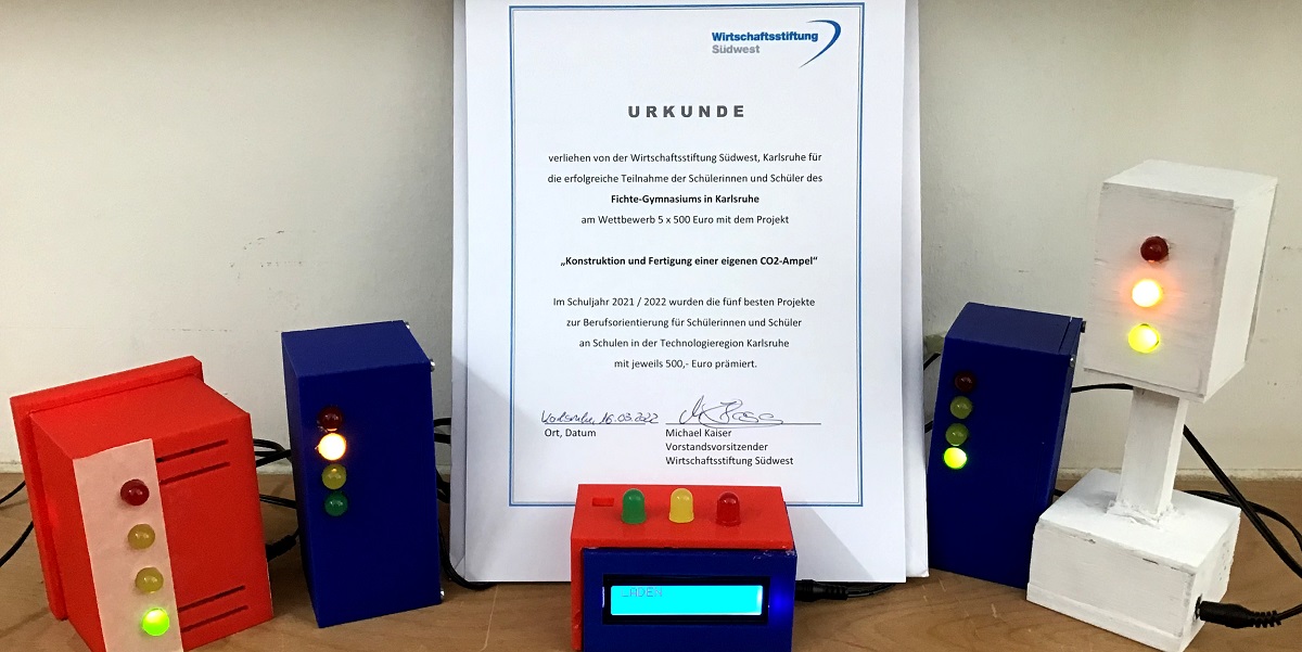 NwT-Unterricht: selbstständig gefertigte CO2-Ampeln mit Preisgeld ausgezeichnet